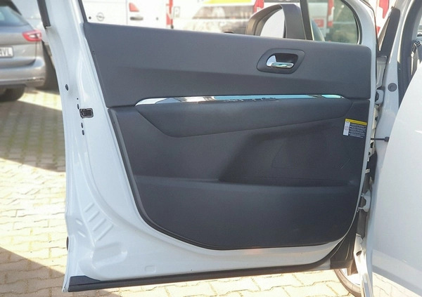 Peugeot 3008 cena 44800 przebieg: 85876, rok produkcji 2015 z Ślesin małe 326